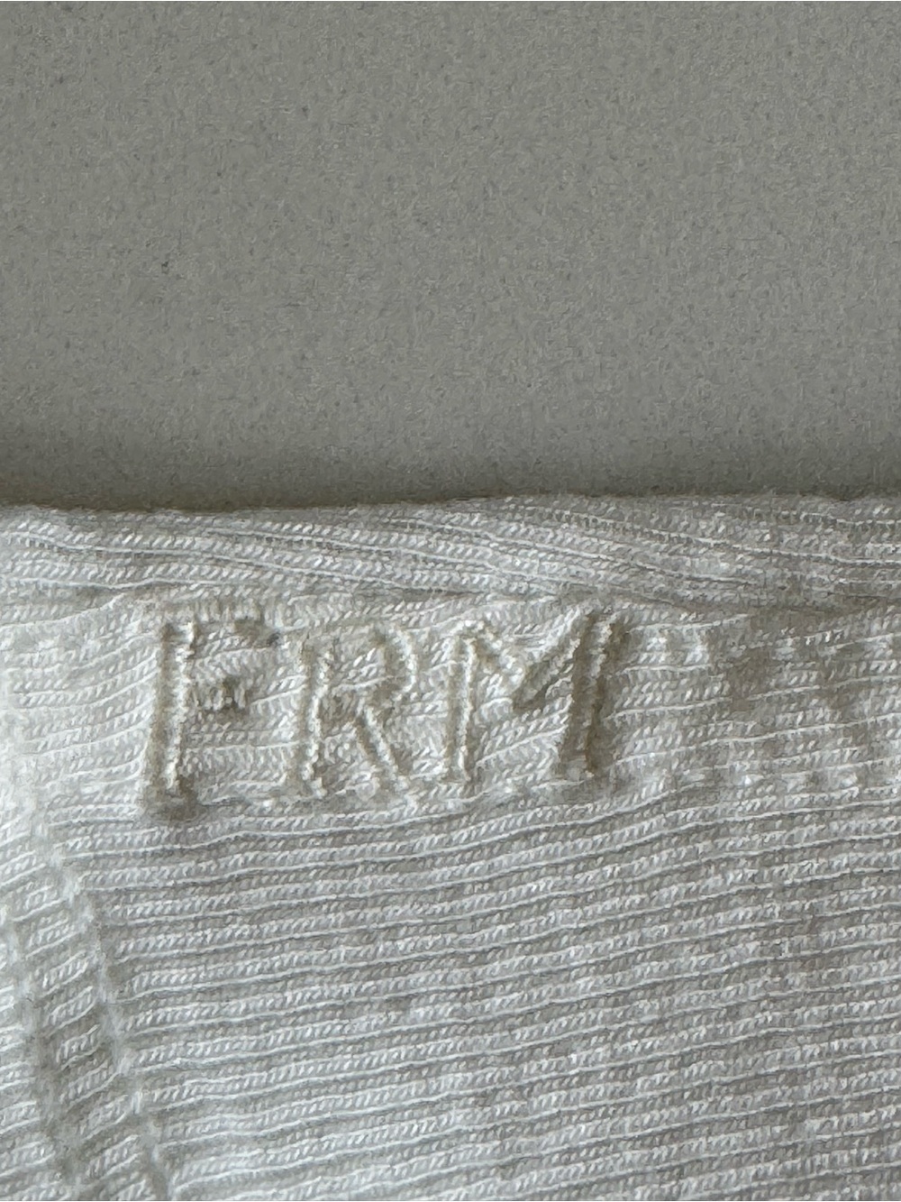 Frame Denim Cream Ribbed Scoop Tank - Picture 7 of 8